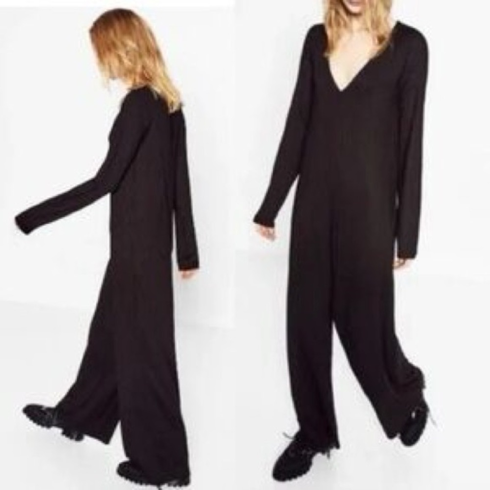 Zara Black Long Sleeve Jumpsuit Size M